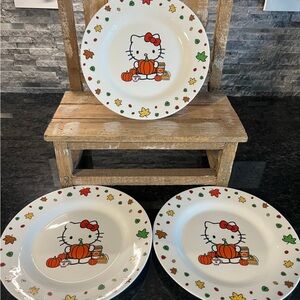 HELLO KITTY Fall Leaves & Pumpkins 8 in Appetizer/Salad Plates (3)